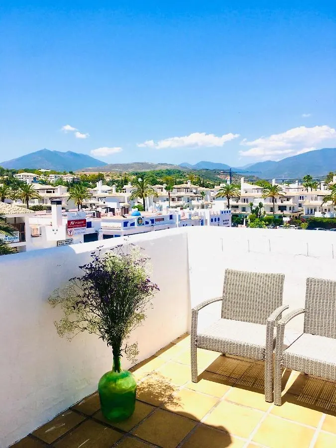 Los Naranjos Close To Puerto Banus Marbella Apartment