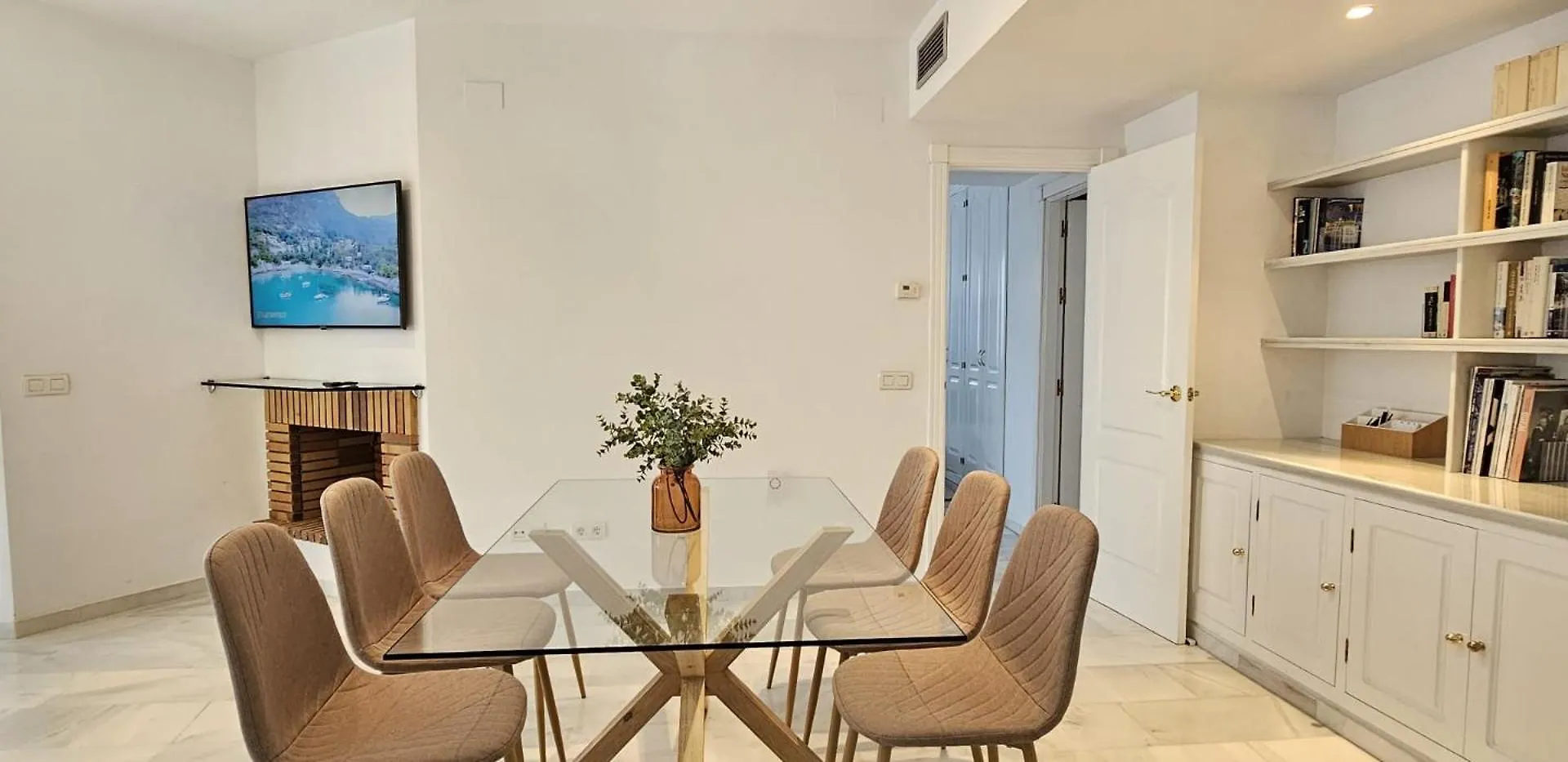 Apartment Los Naranjos Close To Puerto Banus Marbella